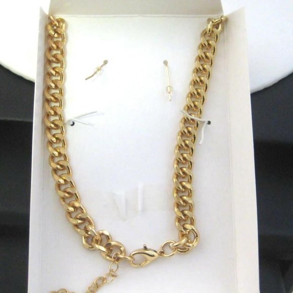 Contemporary Necklace Earrings set New in Box - Picture 4 of 5